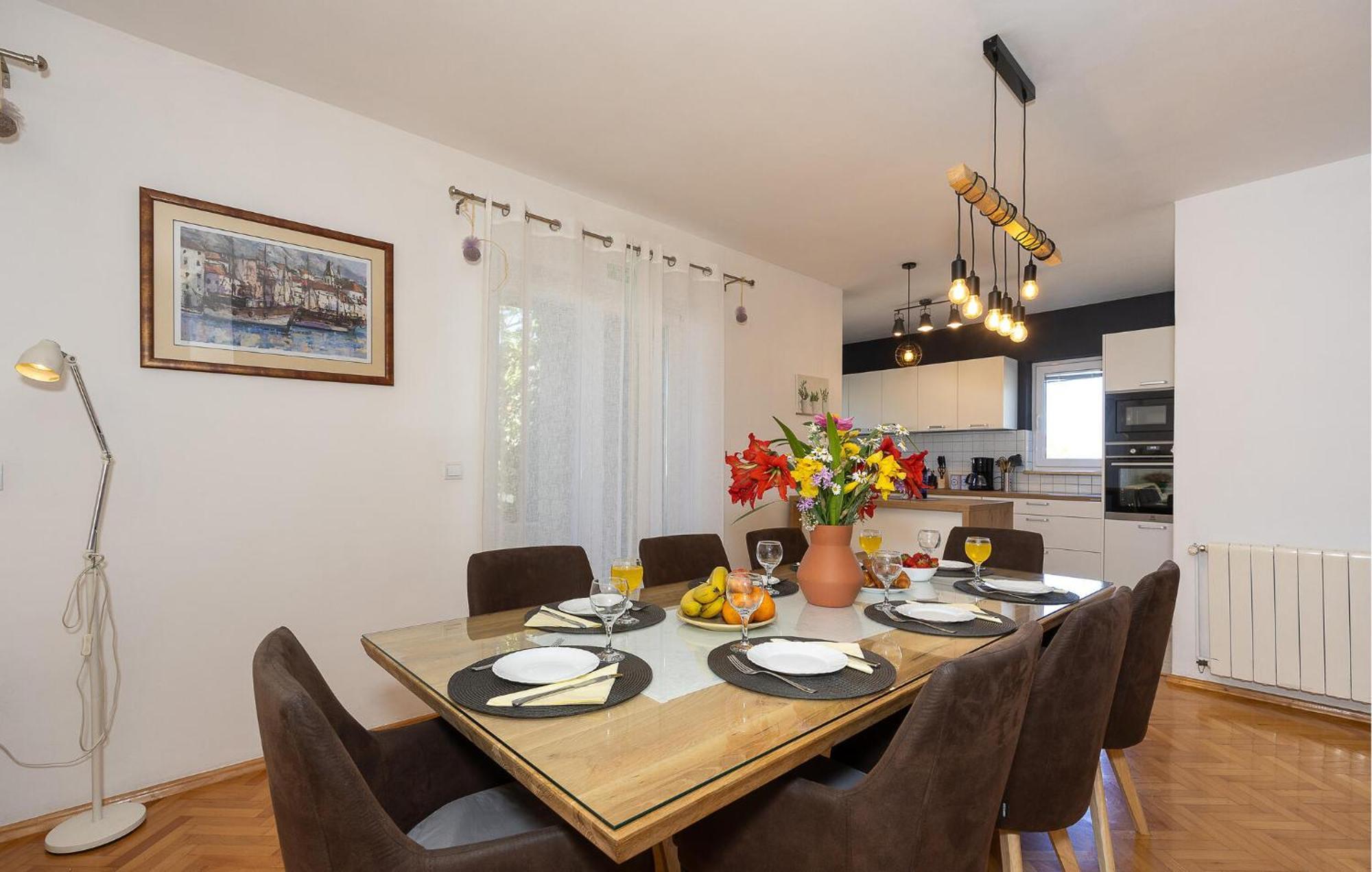 Beautiful Home In Makarska With Kitchen Εξωτερικό φωτογραφία